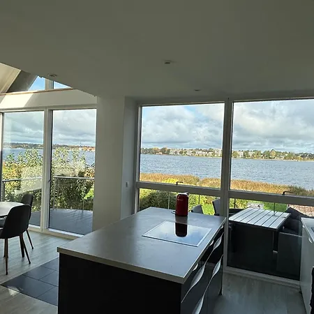 Lichtdurchflutete Mit Direktem Schleiblick Apartment Fahrdorf (Schleswig-Holstein)