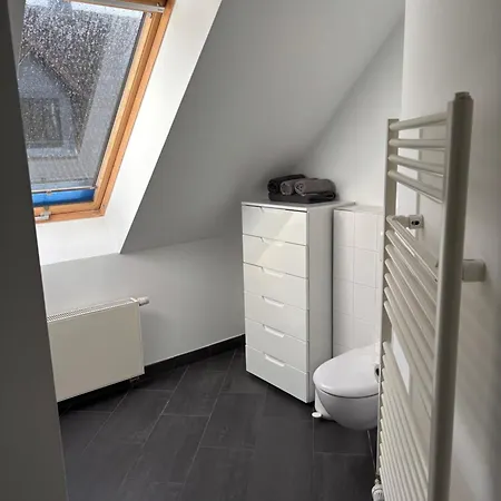 Lichtdurchflutete Mit Direktem Schleiblick