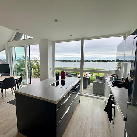 Lichtdurchflutete Mit Direktem Schleiblick Apartment Fahrdorf (Schleswig-Holstein)