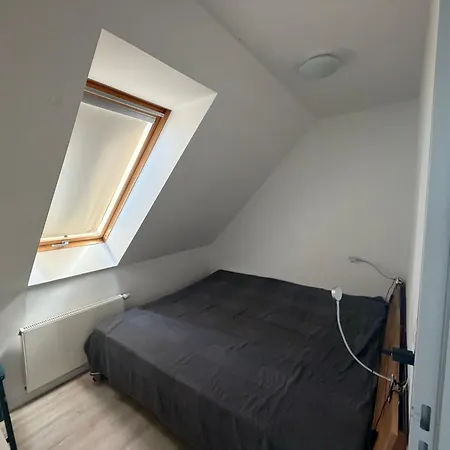 Lichtdurchflutete Mit Direktem Schleiblick Apartment *